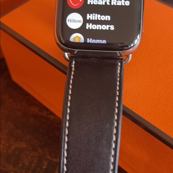 Hermès Apple Watch 44mm Series 5 main image 8